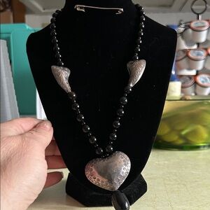 Vintage sterling silver and onyx etched heart necklace